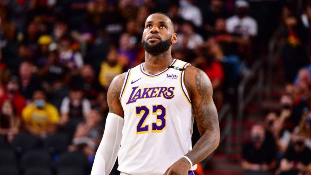  布克联手保罗合砍六十五分，太阳轻取爵士延续强势表现