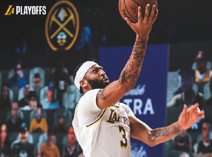  穆雷末节发威马刺逆转击败湖人队  